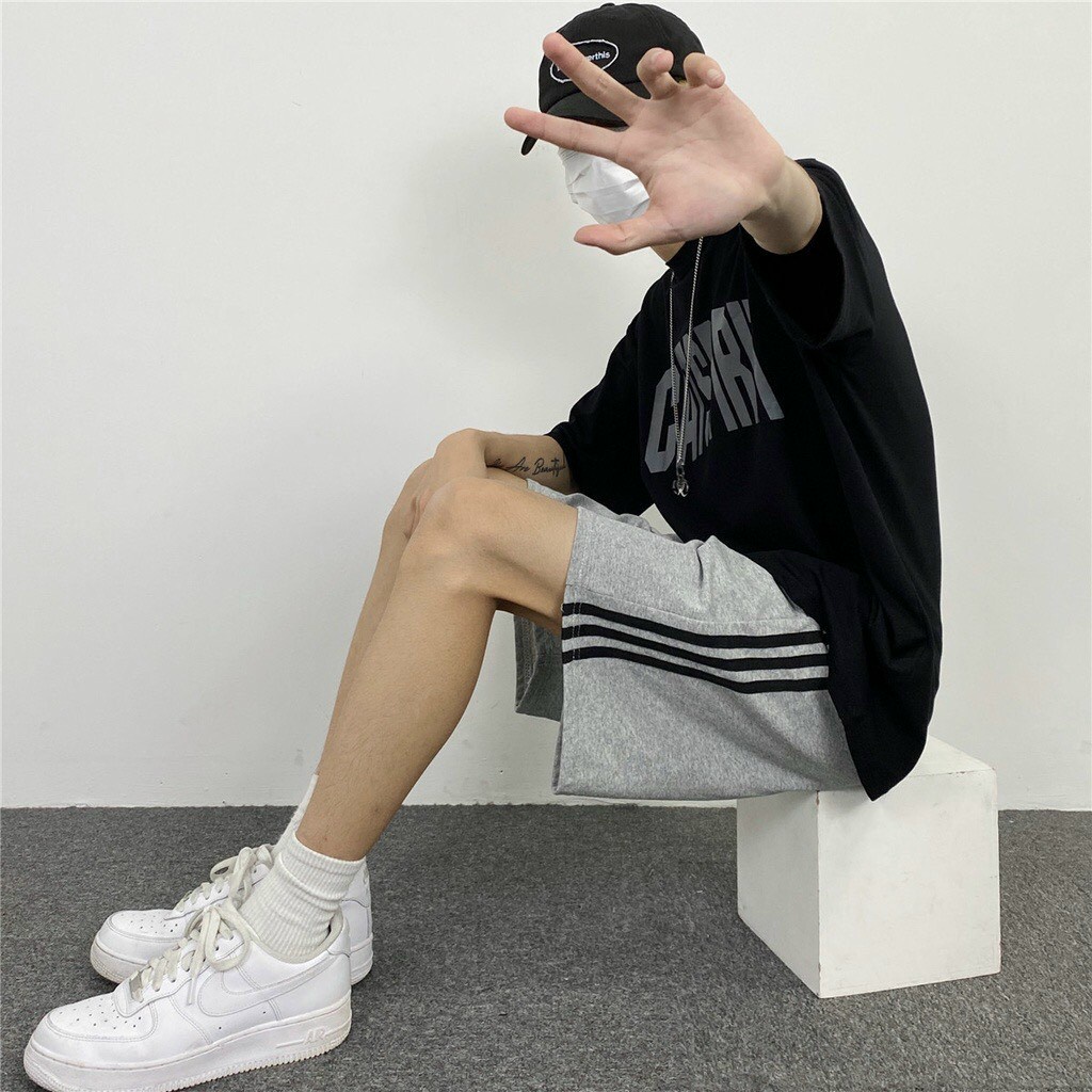 Quần short đùi 3 sọc ulzzang unisex nam nữ đều mặc được
