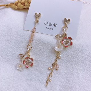 Bông tai dáng dài thời trang hàn quốc hình bông hoa hot trend / phụ kiện trang sức khuyên tai