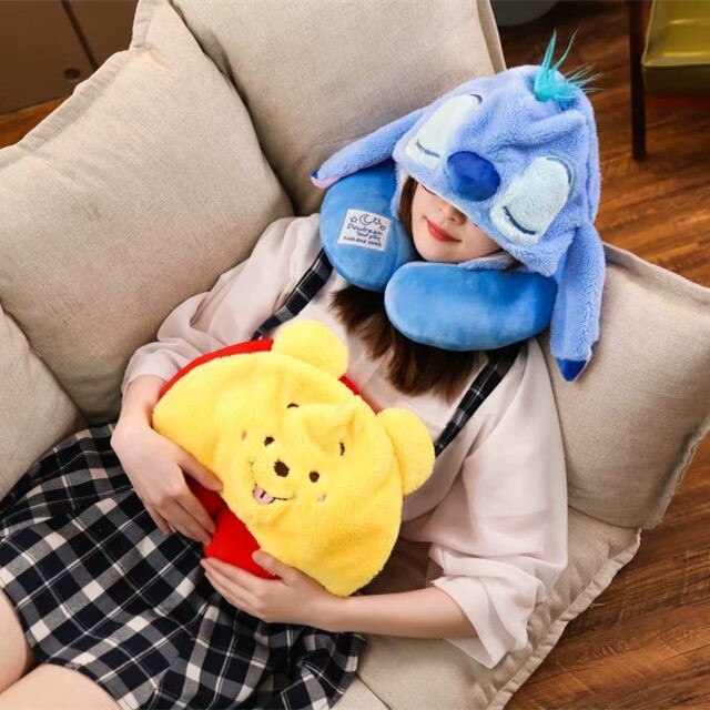 Hoạt Hình Gối Kê Cổ Chữ U Có Mũ Trùm Đầu Hình Stitch Pooh 0.4 Kg