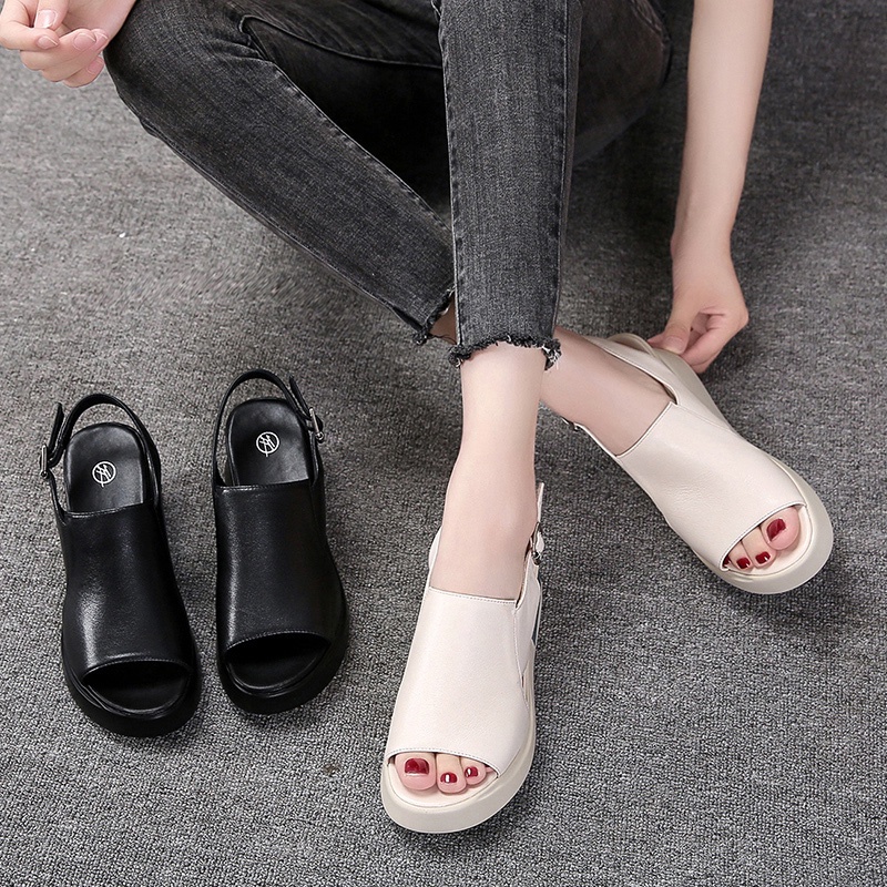 Giày sandal đế xuồng hở ngón bằng da mềm tăng chiều cao kiểu mùa hè 2022 cho nữ