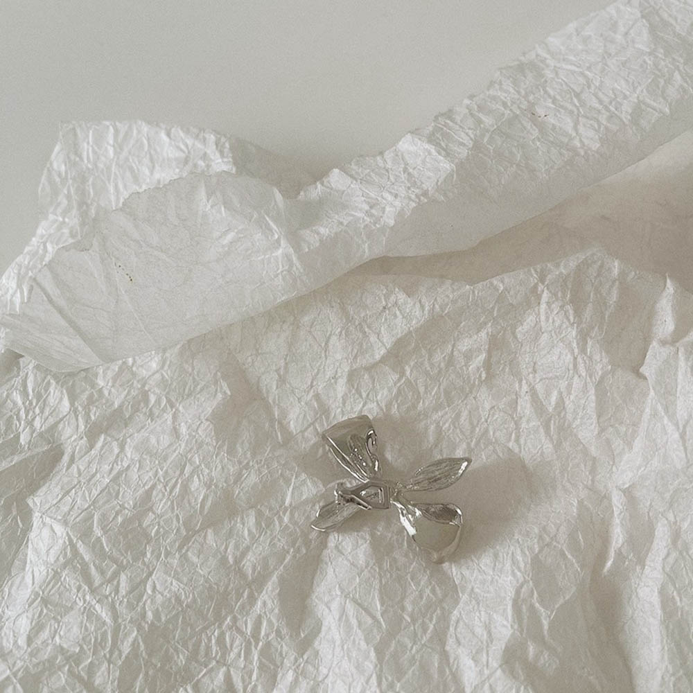 Khuyên Tai Nữ Trang Dáng Dài Tạo Hình Độc Đáo