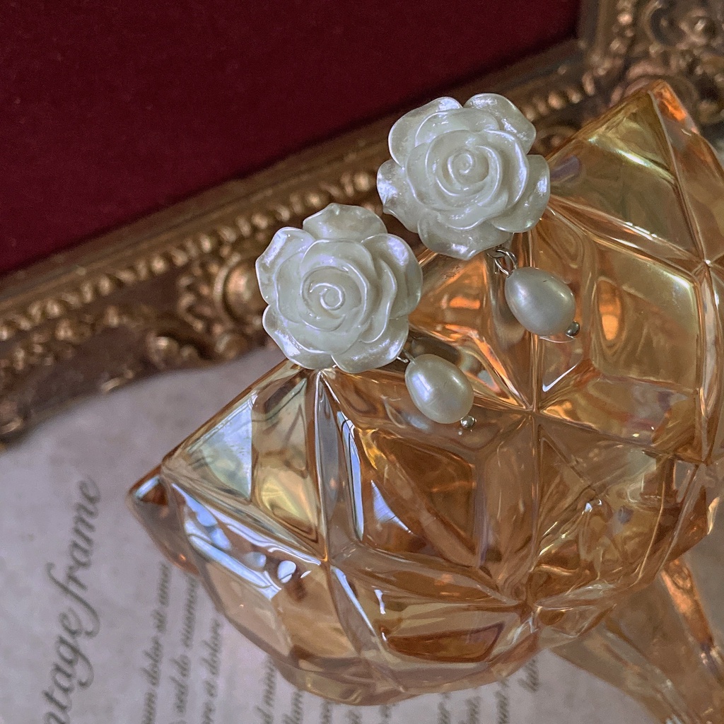 Khuyên Tai Hình Hoa Đính Ngọc Trai Thời Trang