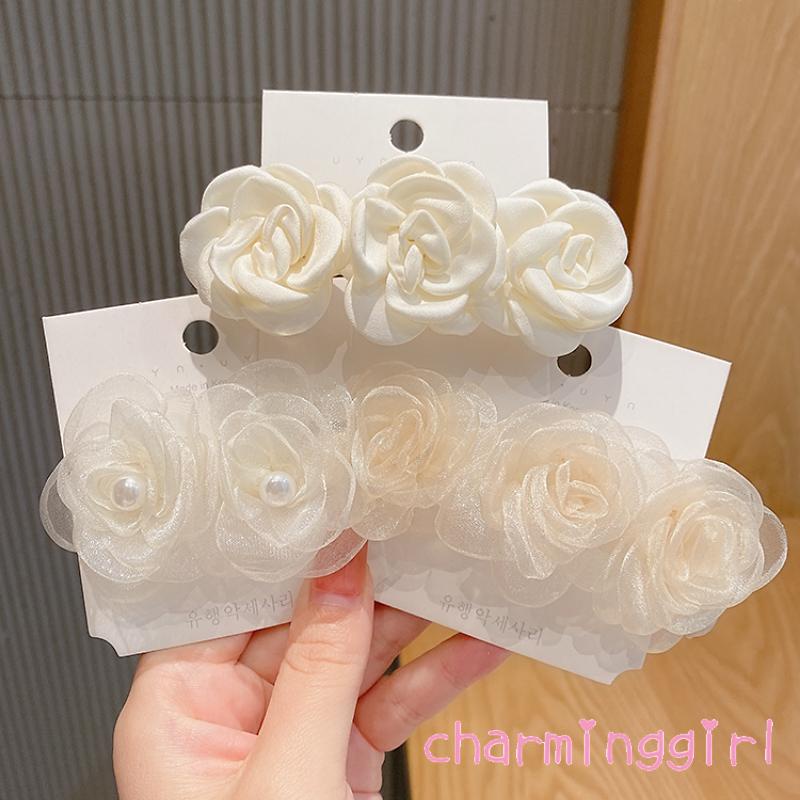 Kẹp tóc ba bông hoa trà ba lớp bằng kim loại dễ thương và tinh tế cho nữ