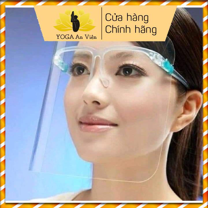 Kính chống giọt bắn phòng dịch