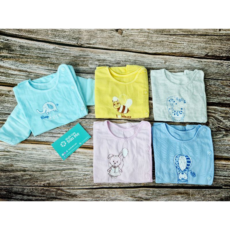 Bộ cotton chất liệu mát, tay dài chống muỗi siêu yêu cho bé từ 5-7kg, size 2. Hàng VN