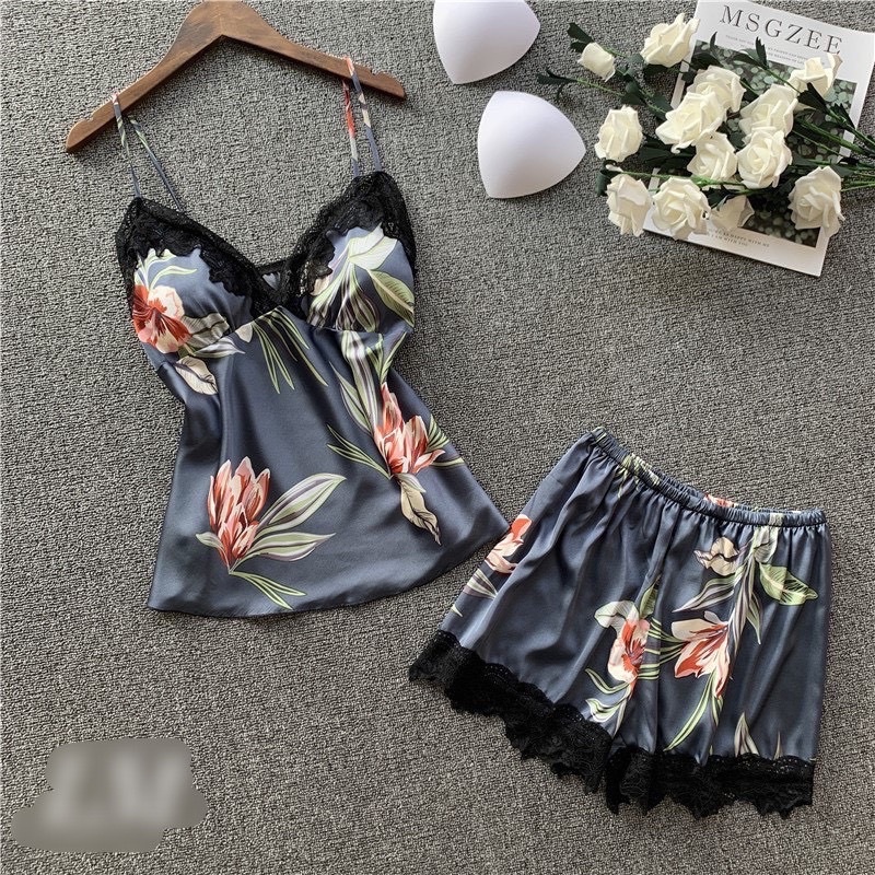 Bộ lụa hoa pha ren đen