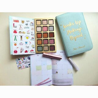 Tách set phấn mắt Too Faced Pretty Little Planner + mascara + túi