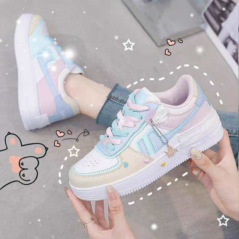 Giày Nữ Sneaker Kèm Ticker Phong Cách Hàn