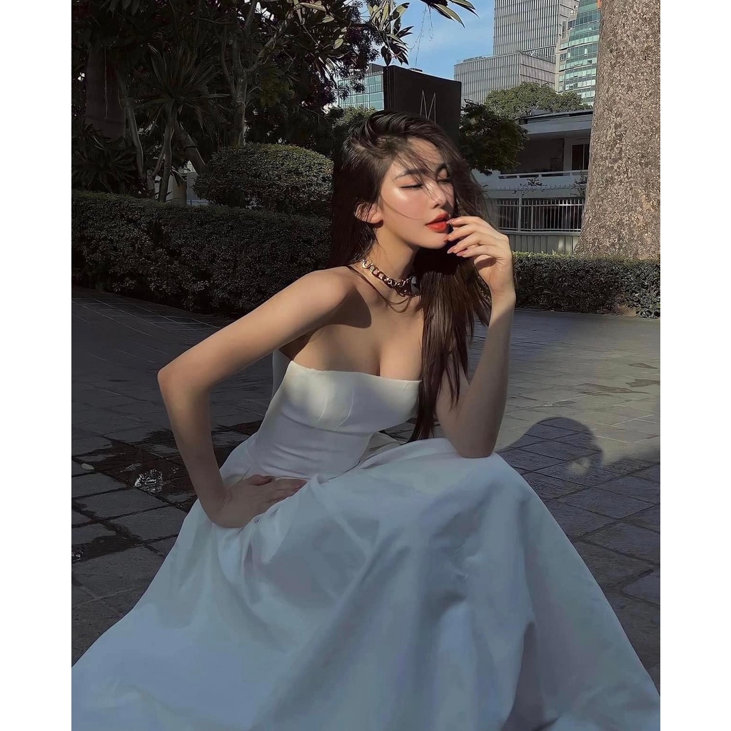 Váy quây dài xoè