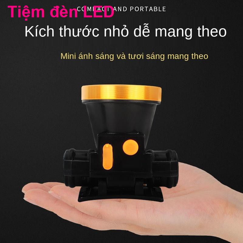 Đèn pha LED độ sáng cao có thể sạc lại tầm xa siêu ngoài trời chống thấm nước soi câu cá ban đêm pin của thợ mỏ