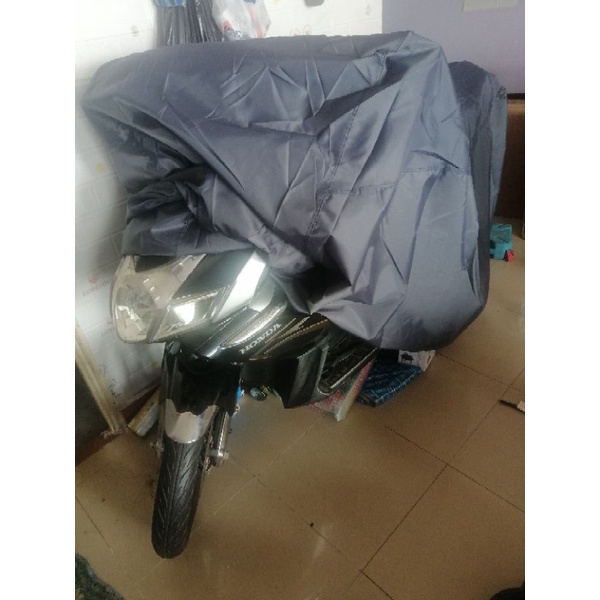 Áo trùm xe máy tay ga vải dù loại lớn chống mưa