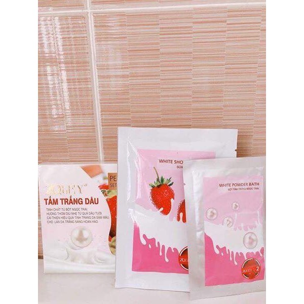 Tắm Trắng Dâu Zoley | BigBuy360 - bigbuy360.vn