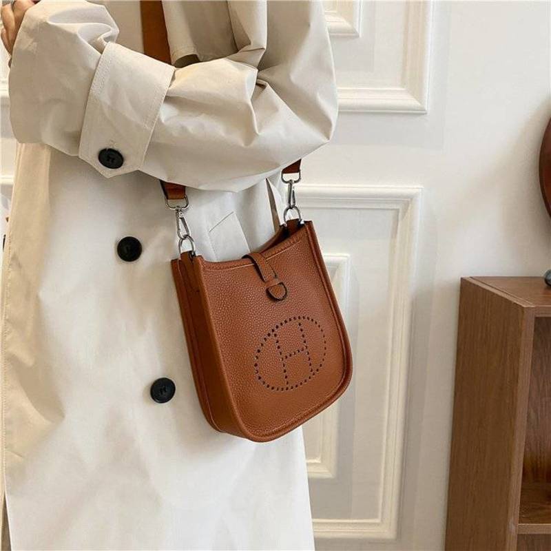 Túi Đeo Vai Da PU Dáng Vuông Nhỏ Có Khóa Kéo Thời Trang Cao Cấp Cho Nữ