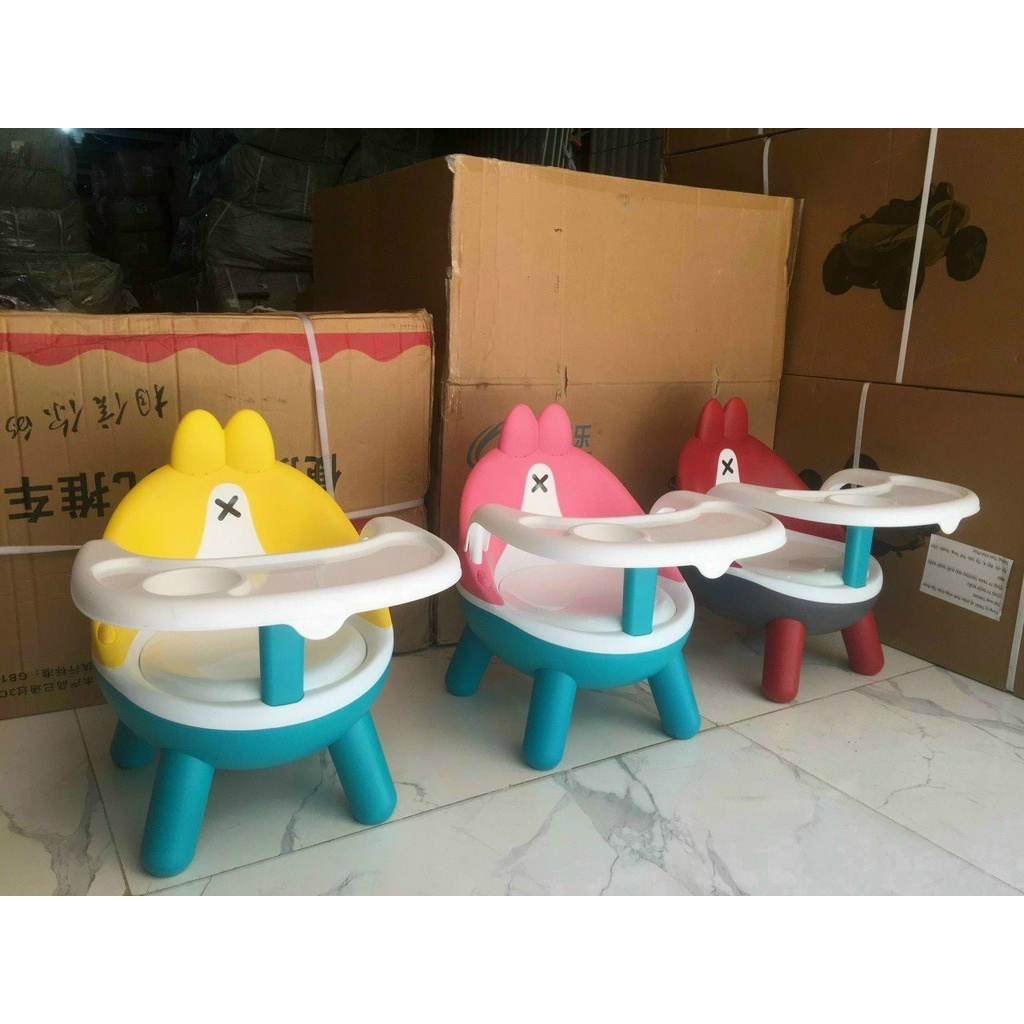 Ghế ăn dặm đa năng hình trứng  2n1, chất liệu nhựa cứng PVC an toàn cho bé