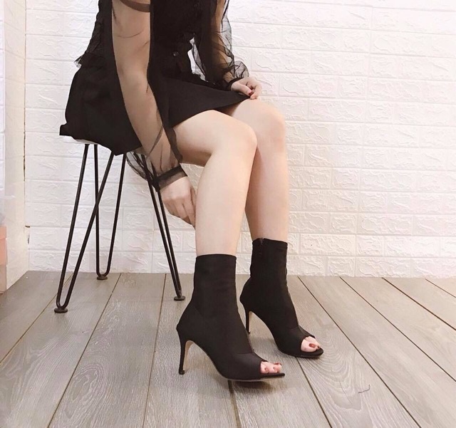 BOOT HỞ MŨI GÓT 7p  ÔM CHÂN TÔN DÁNG