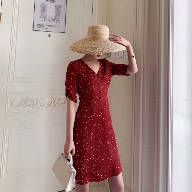 Đầm Đỏ hở lưng