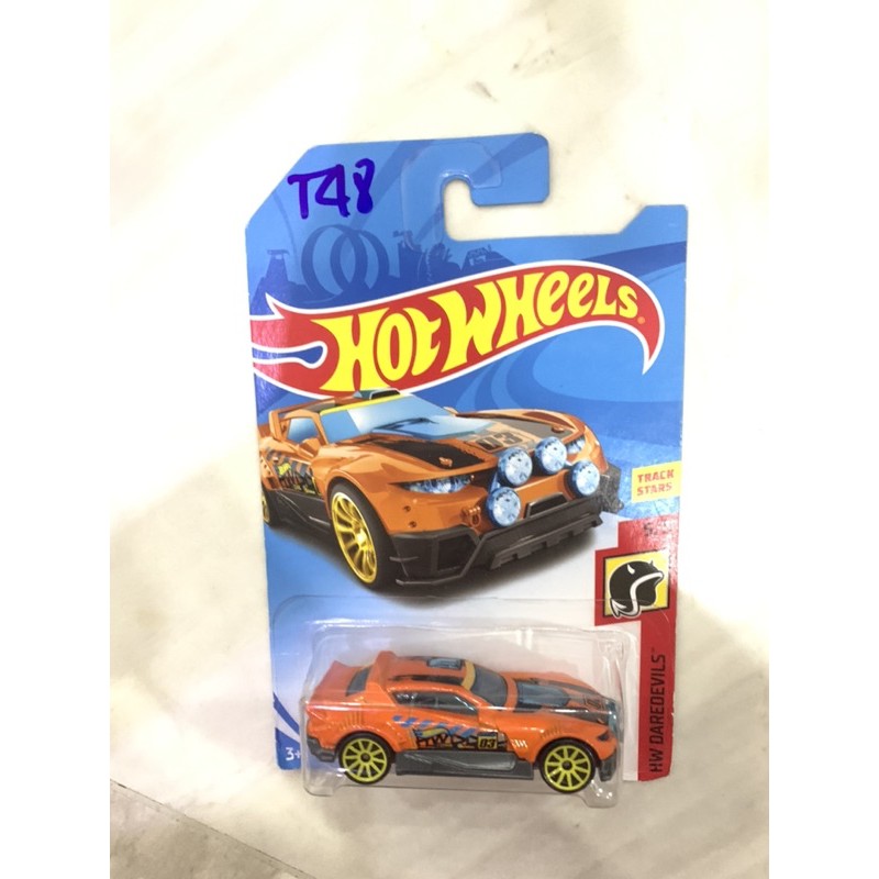 Xe Hot Wheels  tỷ lệ 1:64