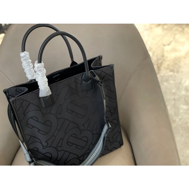 Túi tote nữ Burberry BBR da thật cao cấp size 36