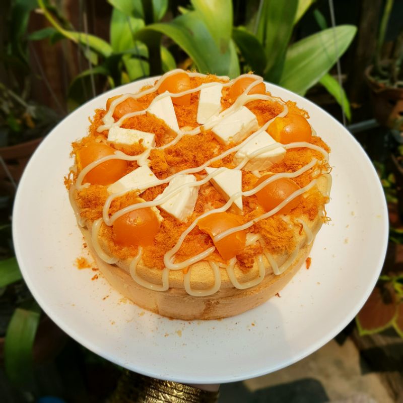 Bông lan trứng muối phô mai chà bông