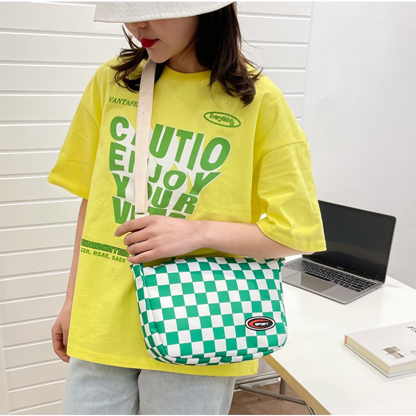 Túi đeo chéo nam nữ ulzzang Caro bán nguyệt lớn vải chống nước thời trang teen hottrend