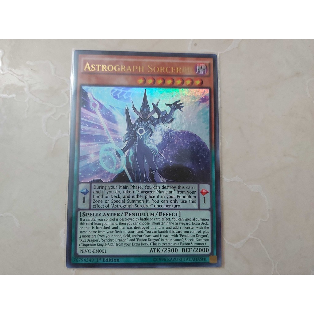 Thẻ bài Yugioh Astrograph Sorcerer (Near Mint)