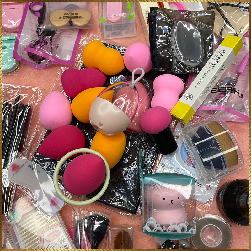 Bộ dụng cụ trang điểm tự chọn