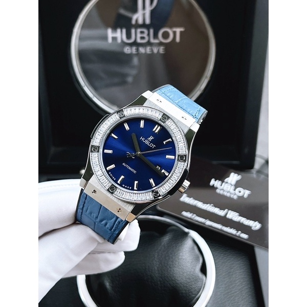 HUBLOT Classic Viền Đá To - Đồng Hồ Nam Cao Cấp