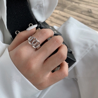 Nhẫn hở khắc hình lỗ ba chiều