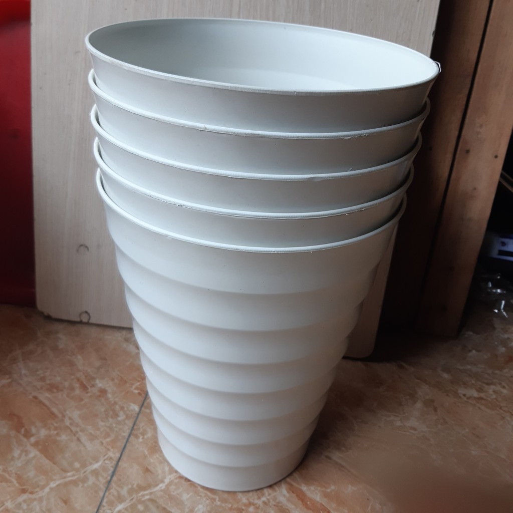combo 5 chậu nhựa tròn xoắn trồng cây gân bé đk 24cm