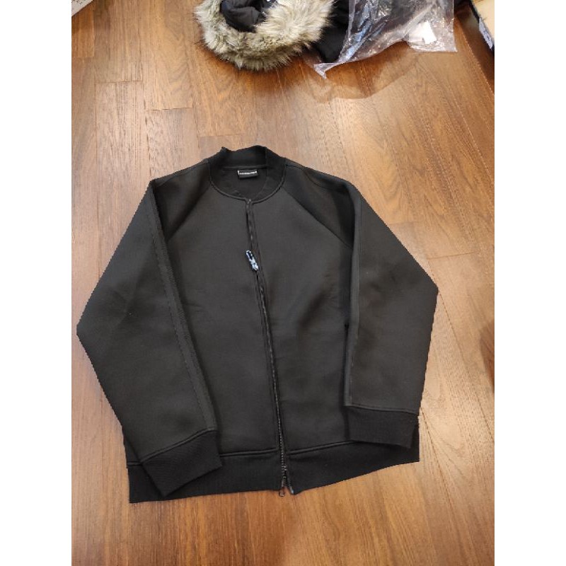 Áo khoác Emporio Armani xuất dư sz L | BigBuy360 - bigbuy360.vn