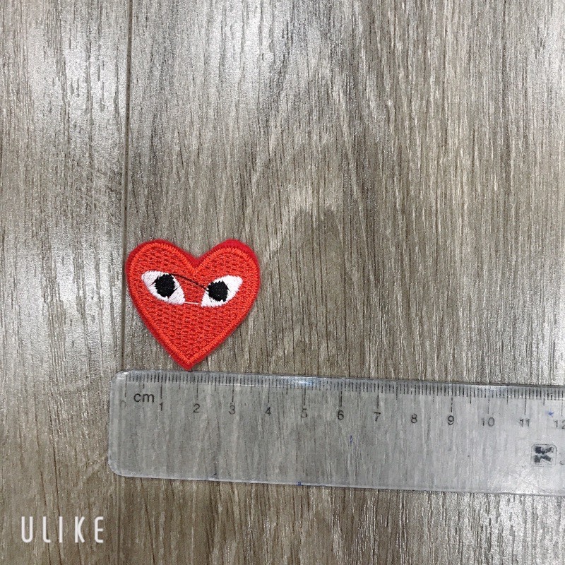 Sticker , logo thêu hình trái tim