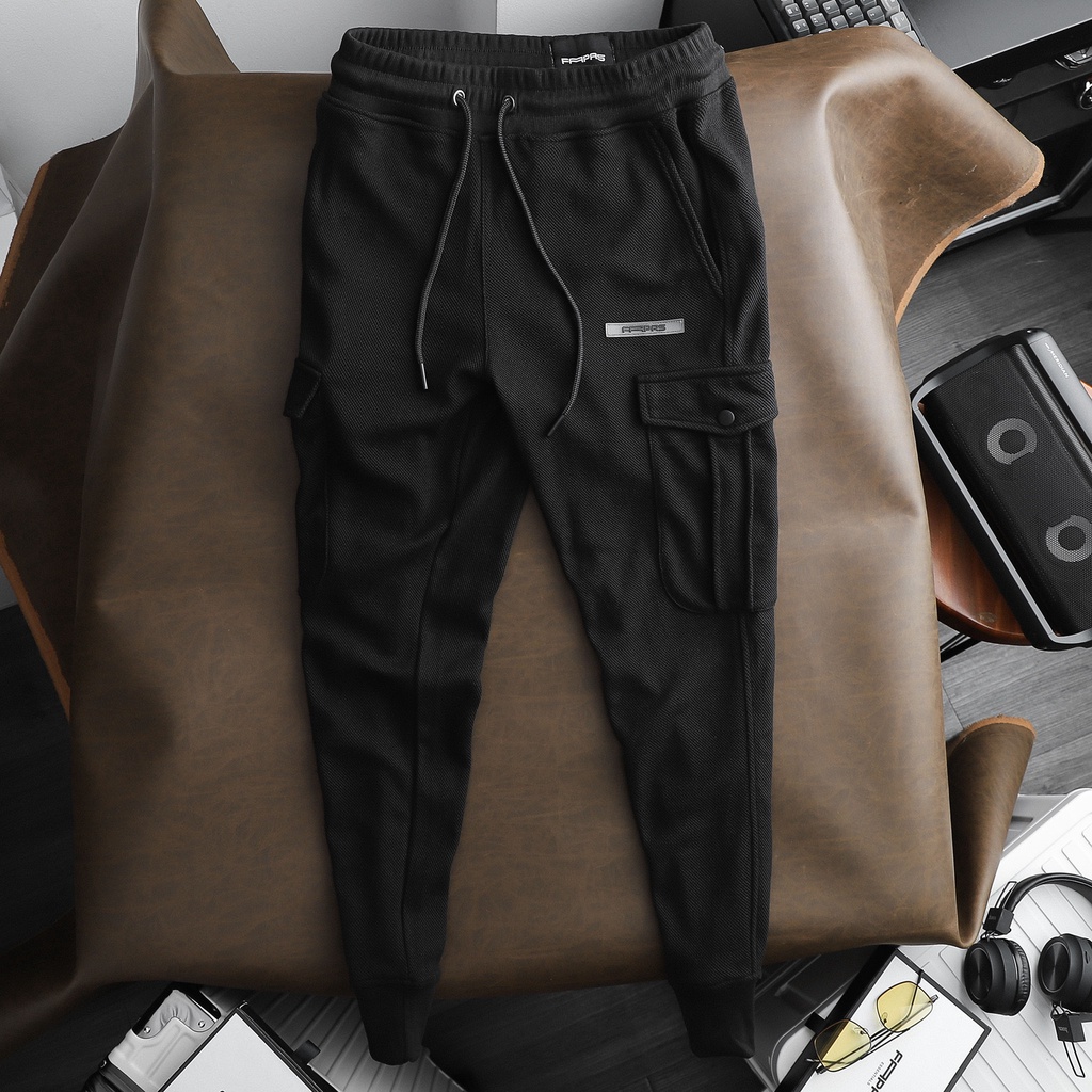 Quần Jogger Tag Nam Đính Logo Cực Tinh Tế Năng Động Chất Vải Cotton Pique Thoải Mái Khô Thoáng - FAPAS