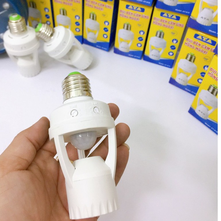 Đui đèn cảm ứng ATA AT-618-Hàng chính hãng bảo hành 12 tháng