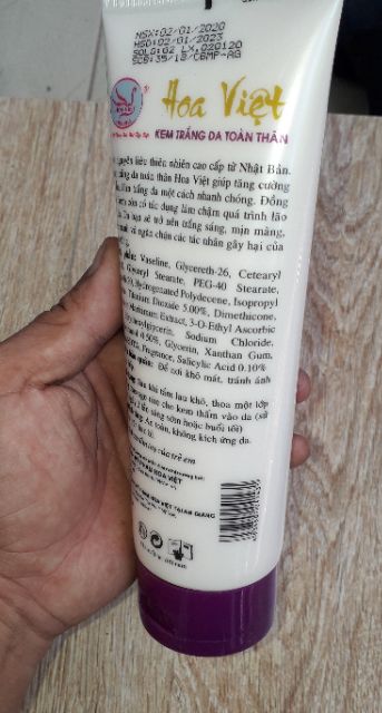 Một tuýp kem dưỡng da toàn thân B6 150g Hoa Việt_chính hãng
