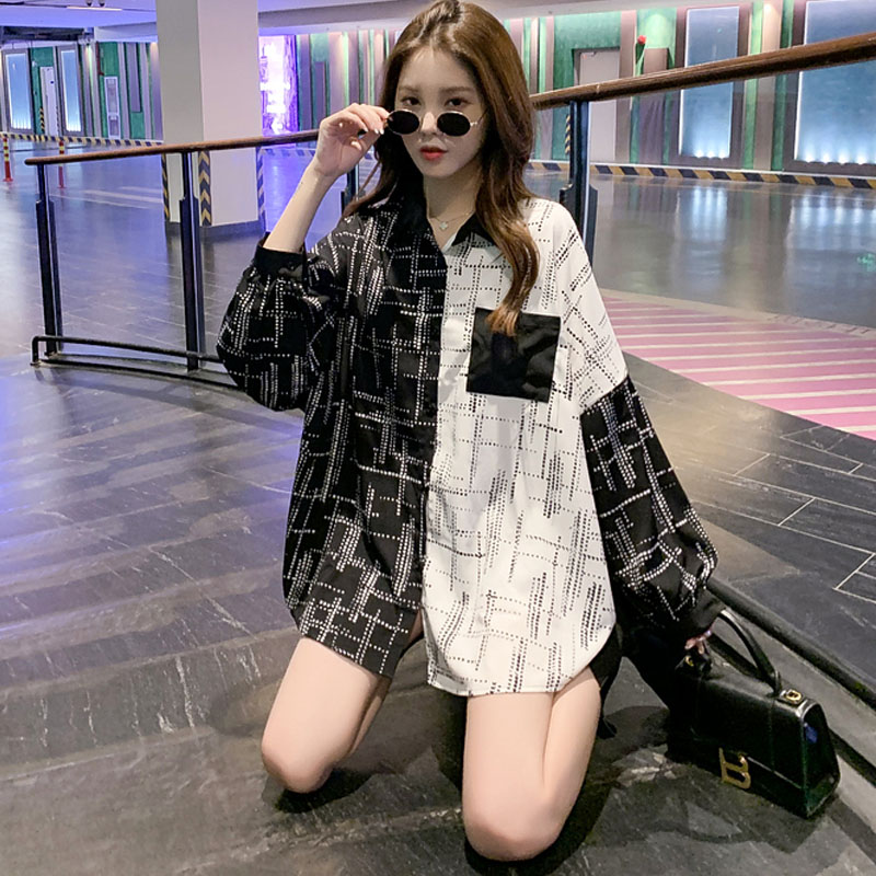 Áo sơ mi oversize màu trắng đen dễ phối đồ thời trang cho nữ phong cách Hàn Quốc
