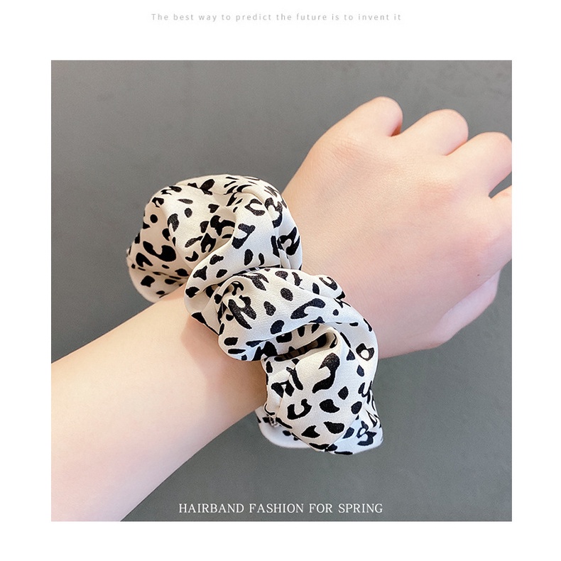 Cột tóc scrunchies chấm bi hoạt tiết beo rằn ri vải satin S67