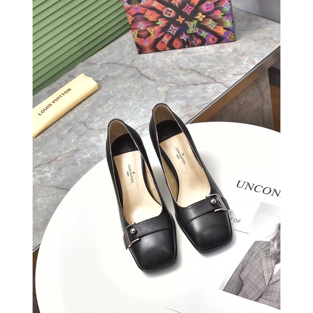 Giày cao gót 6.5cm mũi vuông hoạ tiết thương hiệu Louis Vuitton LV 2022 cao cấp da thật