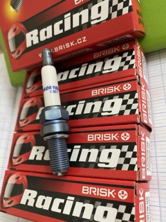 Bugi Brisk xe Ducati
