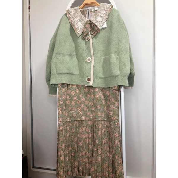 Váy len sợi tăm nâu 50k