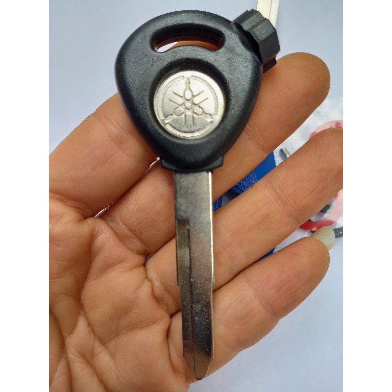 Chìa khóa xe yamaha grande chính hãng
