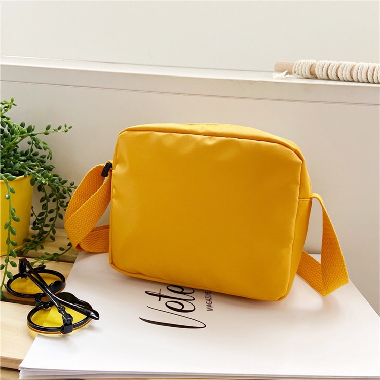 Túi Đeo Vai Bằng Vải Canvas Thiết Kế Nhỏ Gọn Dễ Thương Phong Cách Nhật Bản Dành Cho Nữ