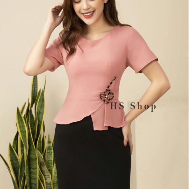 Váy peplum hoa eo