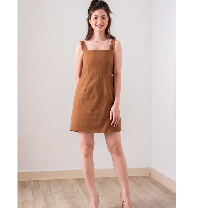 Đầm 2 dây liền chun sau siêu hot - Váy hai dây dáng ôm mẫu mới 2021 | BigBuy360 - bigbuy360.vn