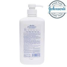 Sữa Tắm pH 5.5 Johnson’s Hạnh Nhân công ty