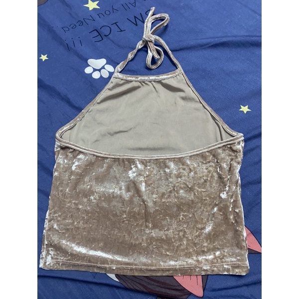 Pass croptop cổ yếm tiemmem