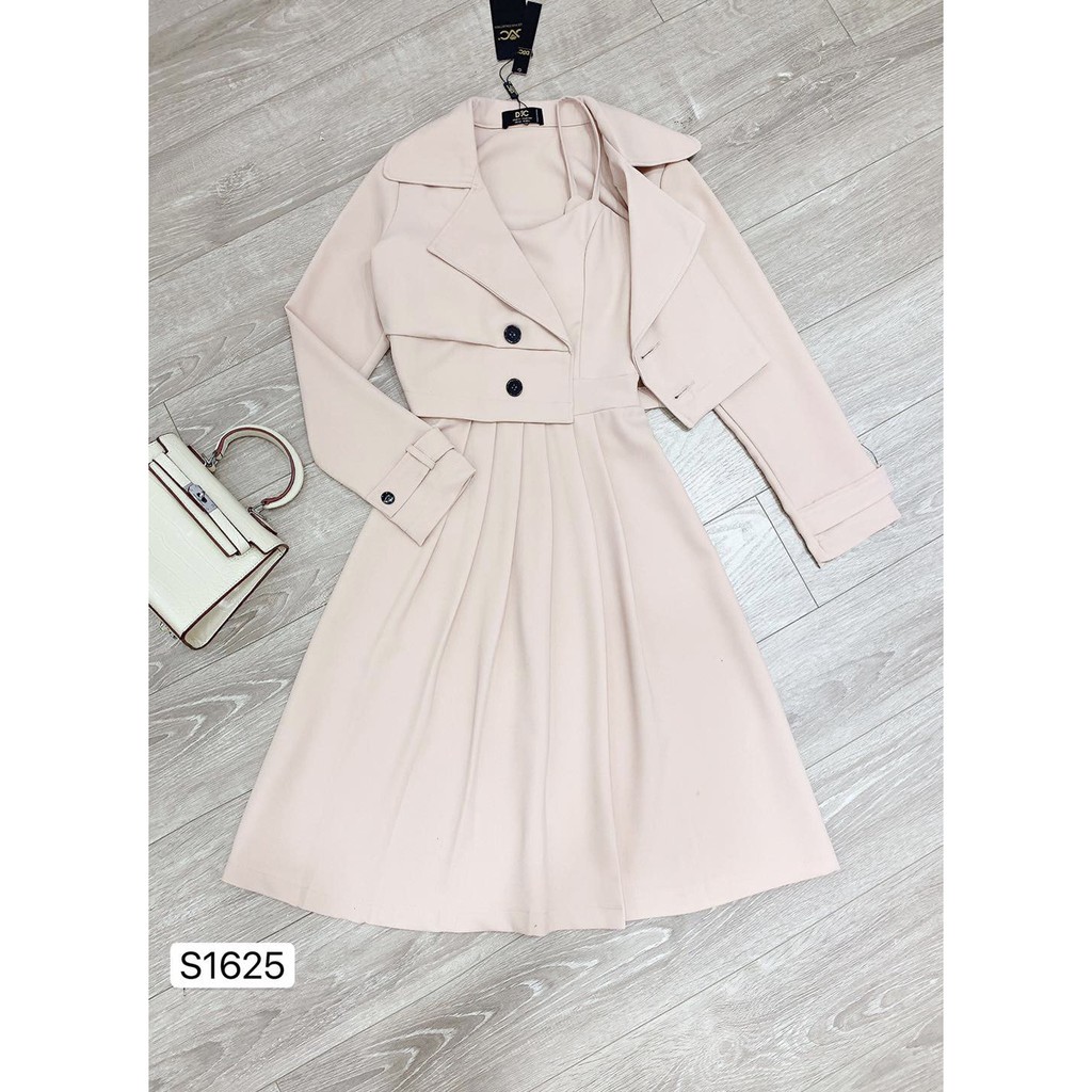 Sét áo croptop cổ vest và váy hai dây xếp ly - DVC - Maidieuhuyen S1625 | BigBuy360 - bigbuy360.vn