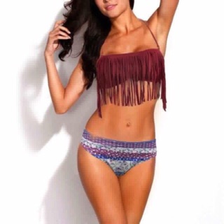 Bikini 2 mảnh áo tua rua