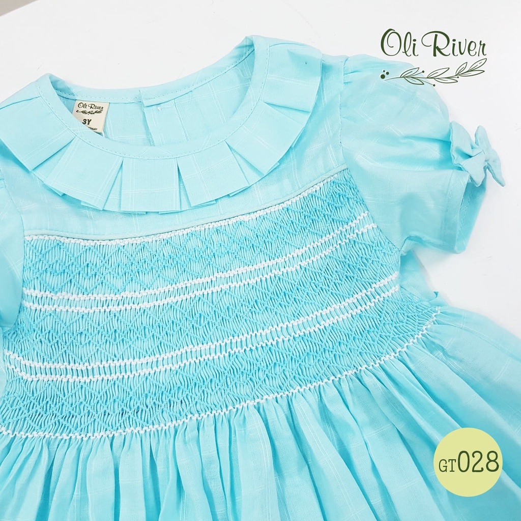 Đầm smock oli river