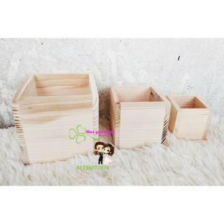 Hộp gỗ vuông trơn nhỏ dùng cắm hoa loại mini