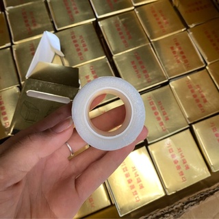Cuộn nilong ủ tê môi, mày dễ bám